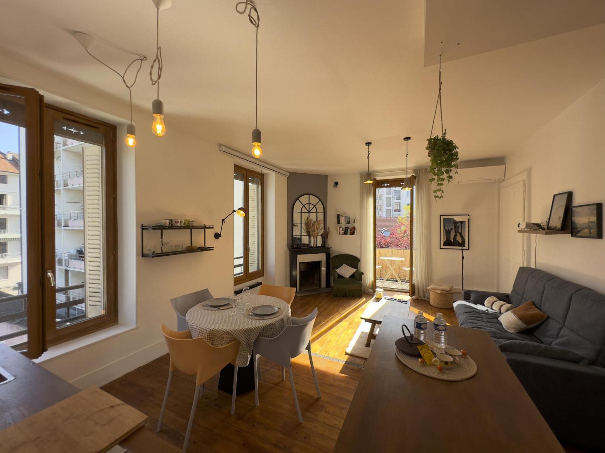 Duplex Loft - Central & Home Cinema Άννεσι Εξωτερικό φωτογραφία